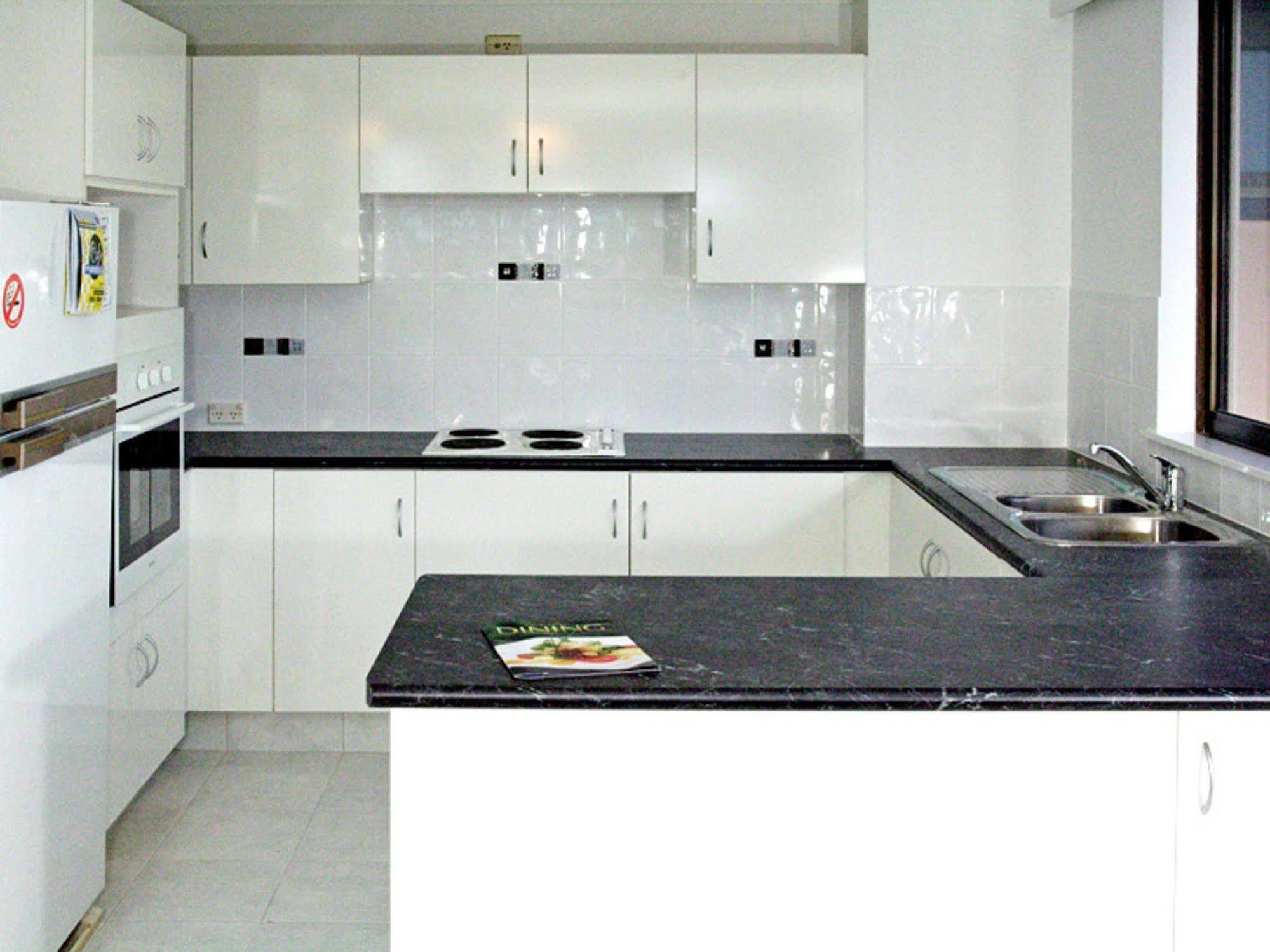 Anacapri Holiday Resort Apartments Surfers Paradise Eksteriør bilde